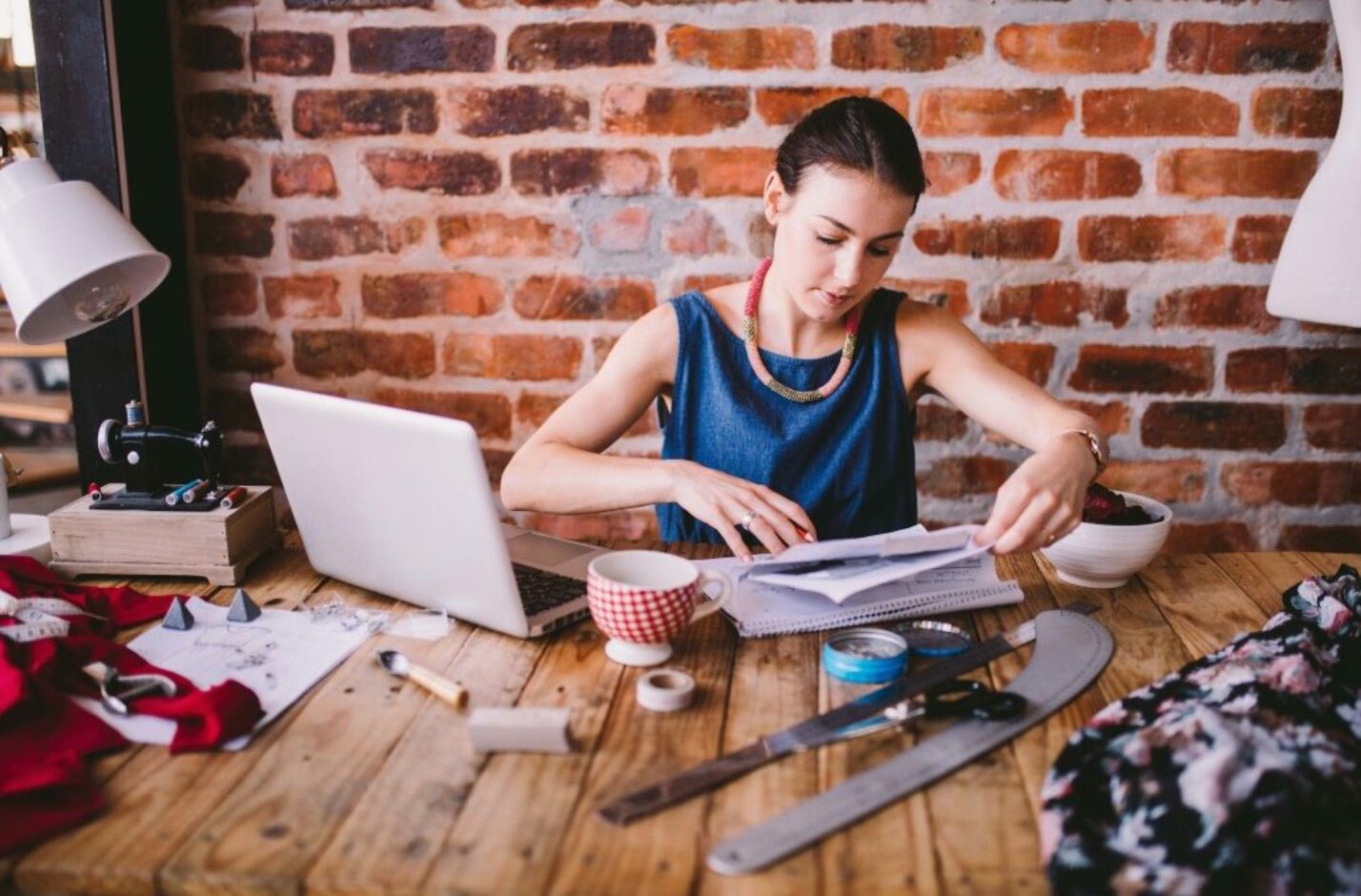 The Pros and Cons of the 4 Best Project Management Softwares for Interior Designers